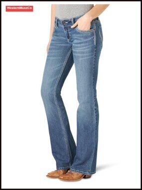 Wrangler Retro Sadie Low Rise Stretch Boot Cut Jeans